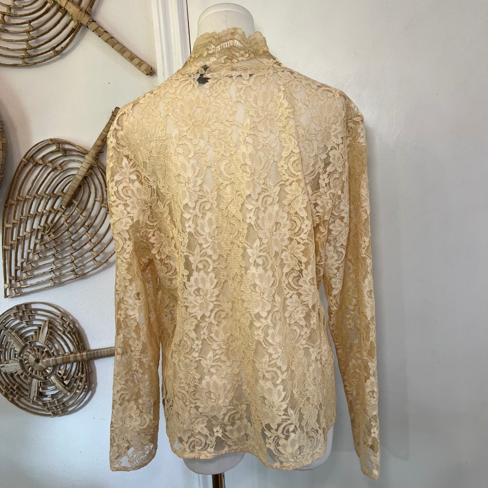 Liz Claiborne Lace Blouse Yellow Button Front Sheer Top Romantic Cottagecore 14 - Picture 5 of 7